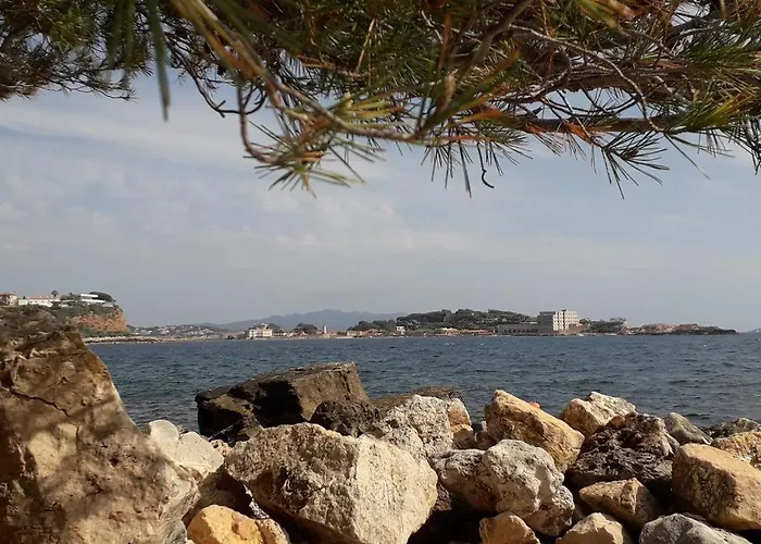 Apartment T2 Ideal 2 Etoiles Bandol