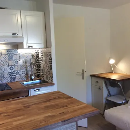 T2 Ideal 2 Etoiles アパート